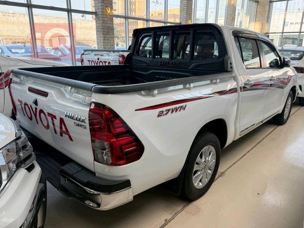 تويوتا هايلوكس